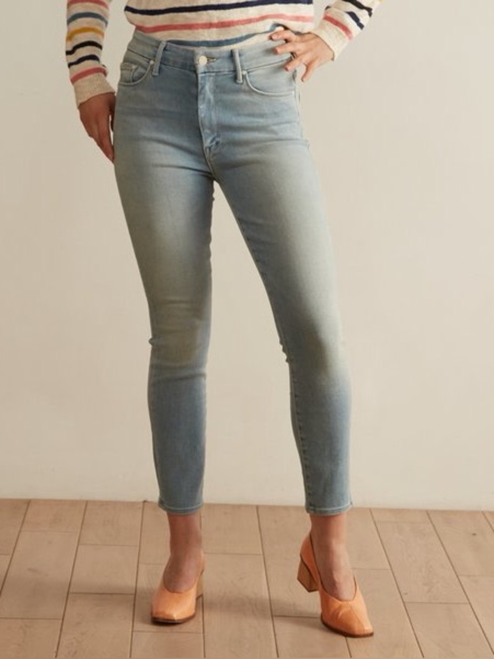 MOTHER The Looker Crop in Swimming Pool Sunday | Size 26/02